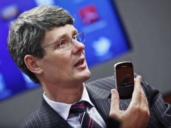 RIM CEO��˹�v������˹